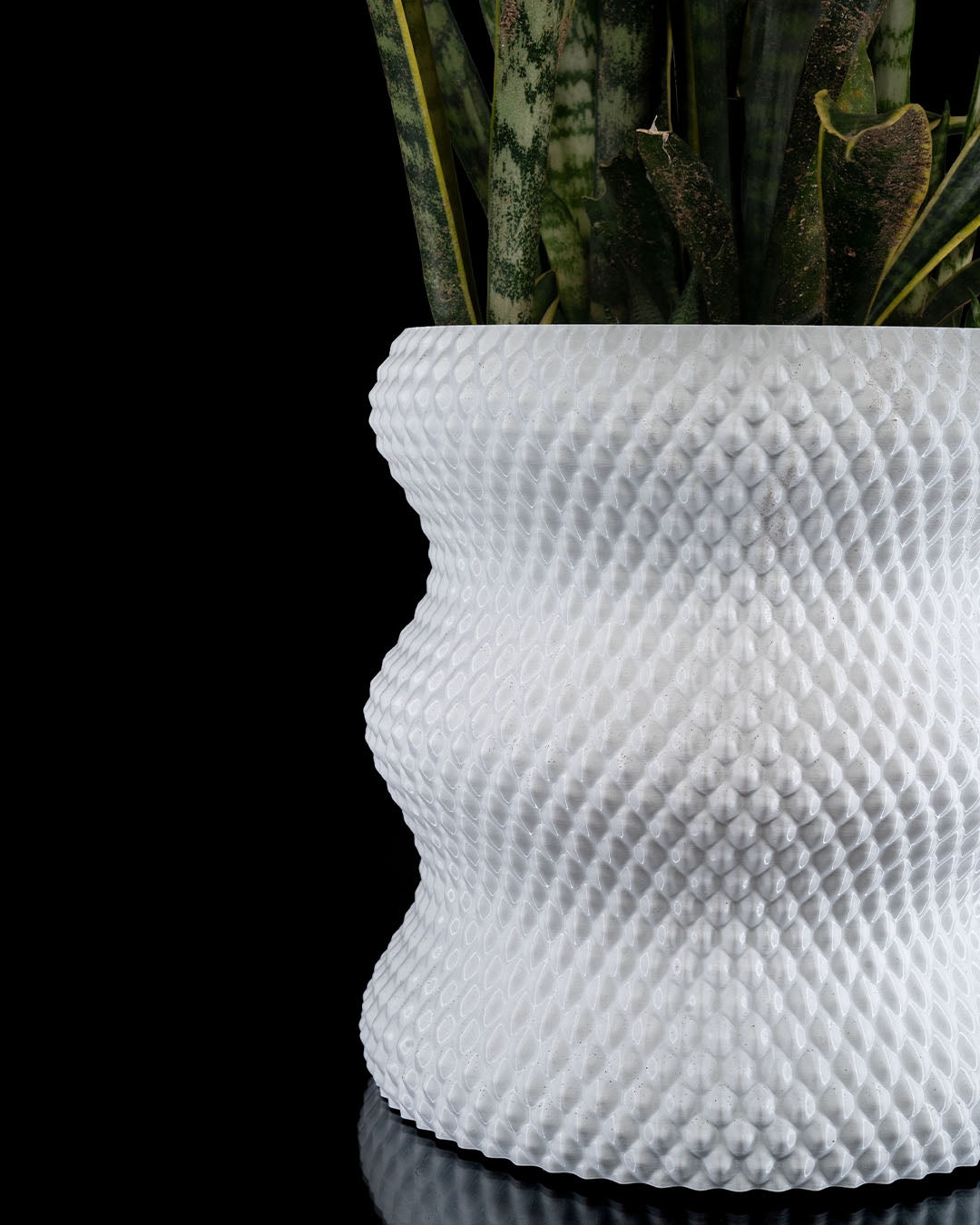 Diamond Wave 3D Printed Planter | Modern Indoor/Outdoor Pot